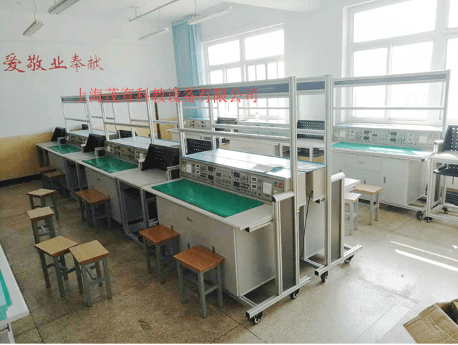 電子裝配實訓(xùn)考核裝置電子裝配實訓(xùn)考核設(shè)備電子裝配實訓(xùn)考核臺